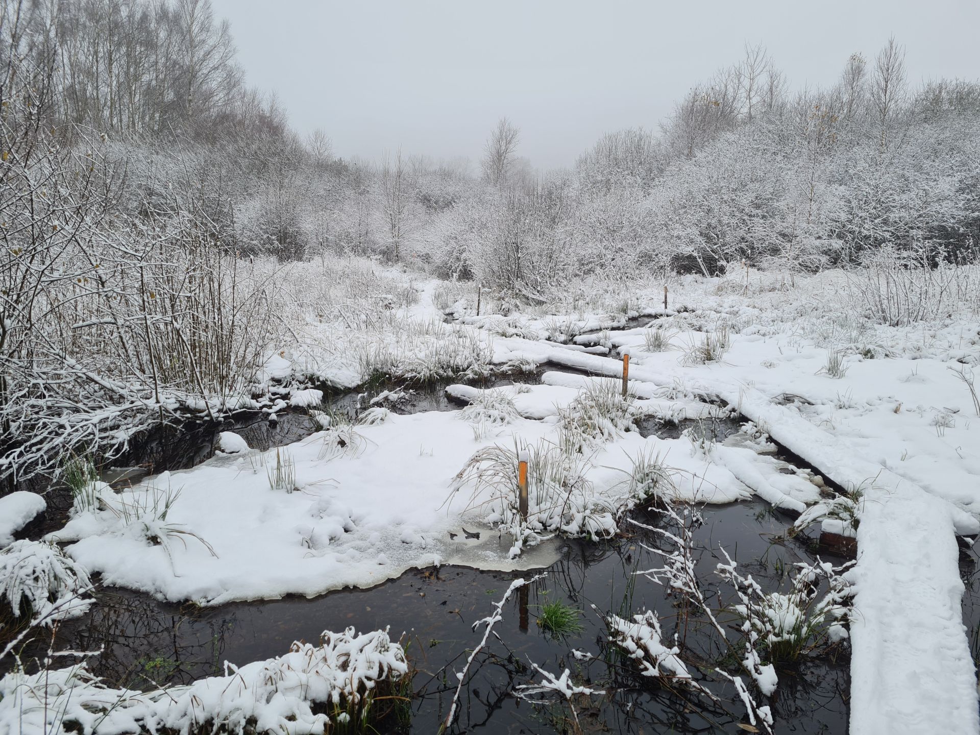 Eingeschneite Baustelle